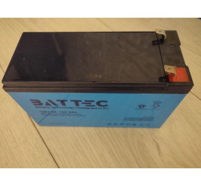 Акумуляторна батарея 12В/7Аг BATTEC