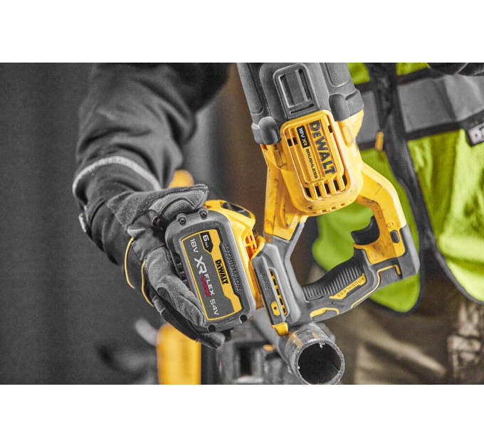 Пила шабельна акумуляторна DeWALT DCS386T1