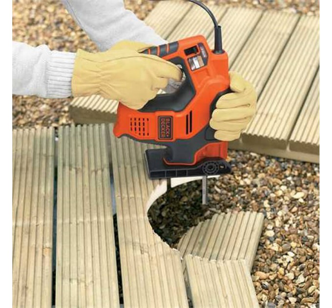 Пила шабельна мережева BLACK+DECKER RS890K