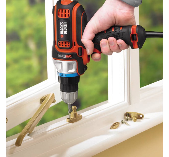 Багатофункціональний інструмент з насадкою дриль-шурупокрут BLACK+DECKER MT350K