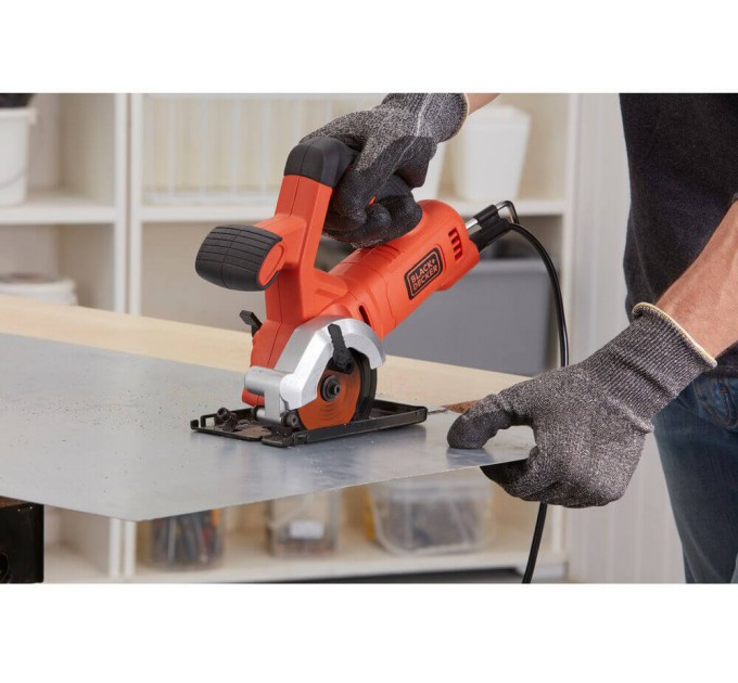 Пила дискова мережева BLACK+DECKER BES510