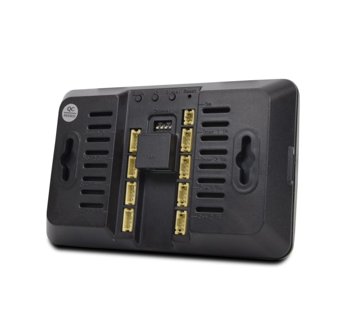 Адаптер ATIS IP box FHD Black з підтримкою Tuya Smart  для підключення панелей виклику до мережі Internet