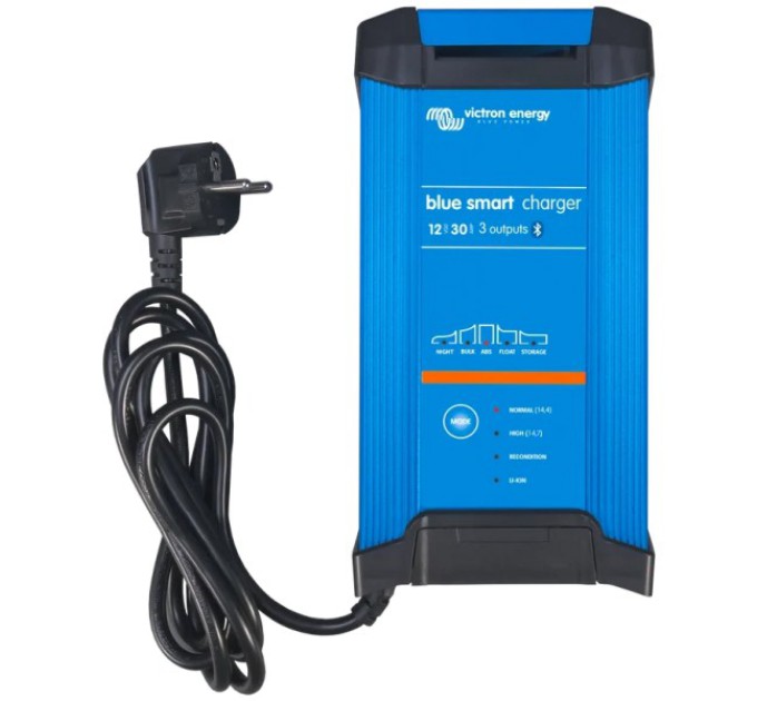 Зарядна станція Victron Energy Blue Smart IP22 Charger 12/30(3)