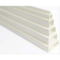 короб пластиковий Courbi 12x12, L=2м