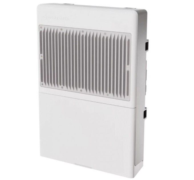 Комутатор 8 портів некерований MikroTik CSS610-8P-2S+OUT купити.